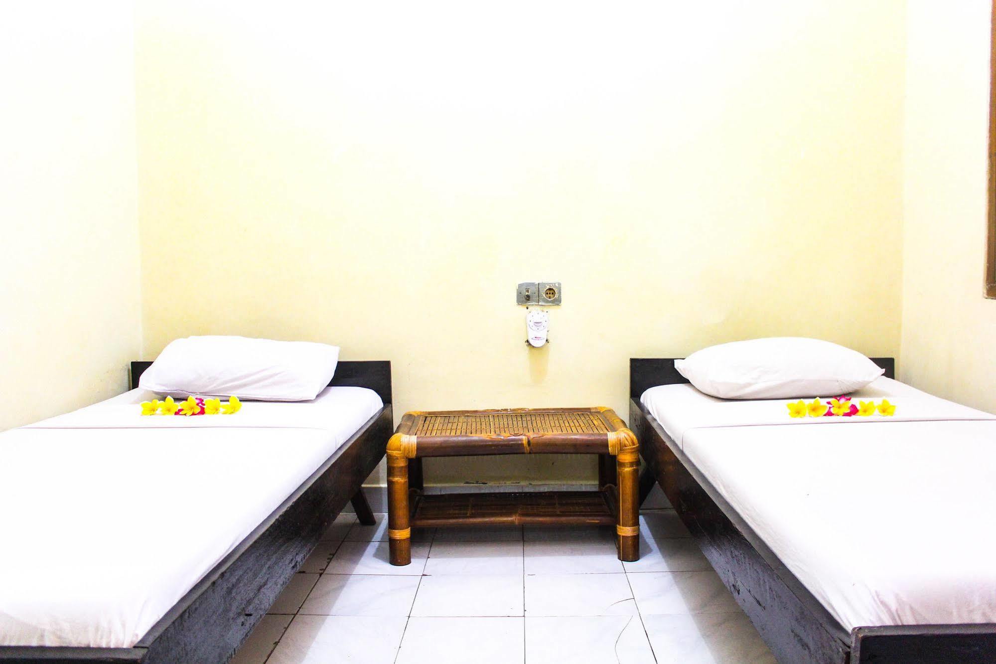 Bali Manik Beach Inn Кута Екстериор снимка