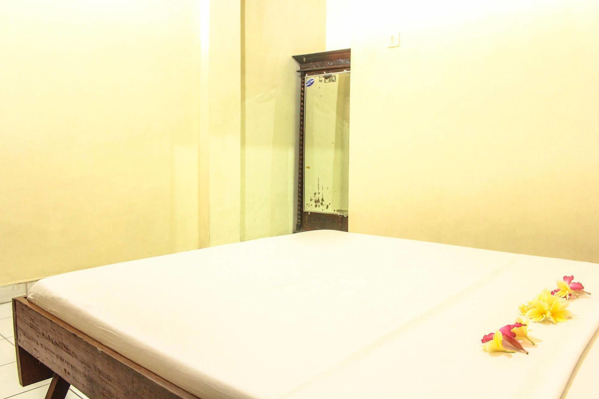 Bali Manik Beach Inn Кута Екстериор снимка